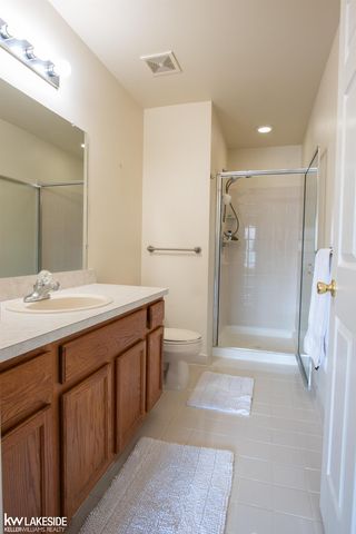 43971 Elm Drive, Sterling Heights, MI 48313