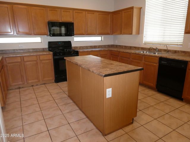 26913 N 85TH Drive, Peoria, AZ 85383