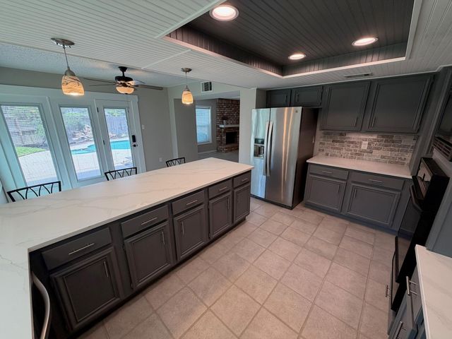 2326 Streamcrest Lane, Sugar Land, TX 77479