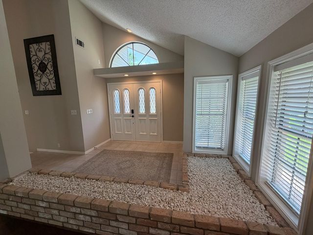 2326 Streamcrest Lane, Sugar Land, TX 77479