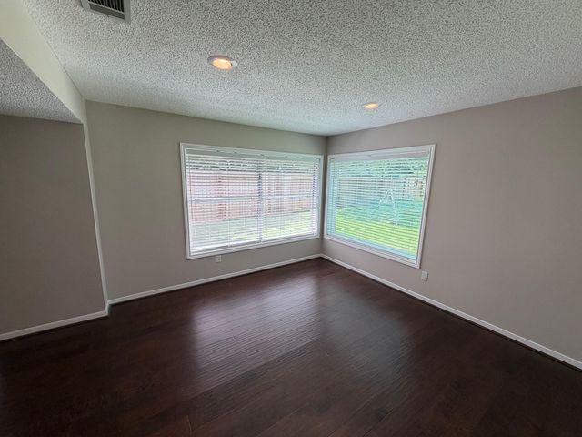 2326 Streamcrest Lane, Sugar Land, TX 77479
