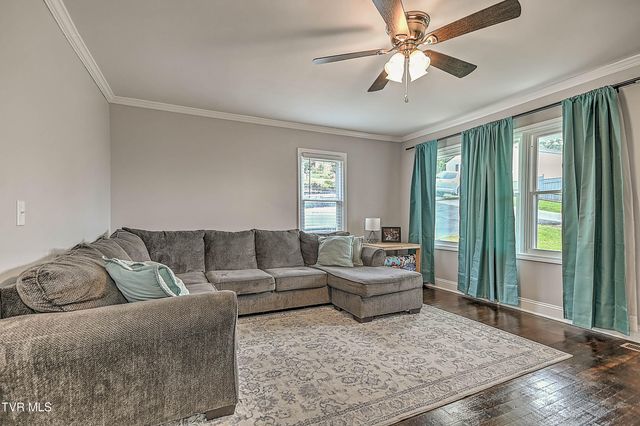 234 Gale Avenue, Kingsport, TN 37660