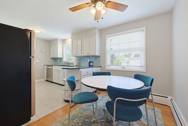 18 Fletcher St, Worcester, MA 01604