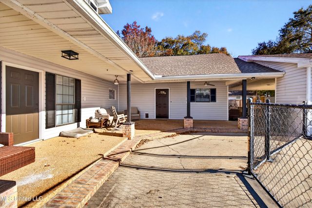 4503 Dunham Street, Pascagoula, MS 39567