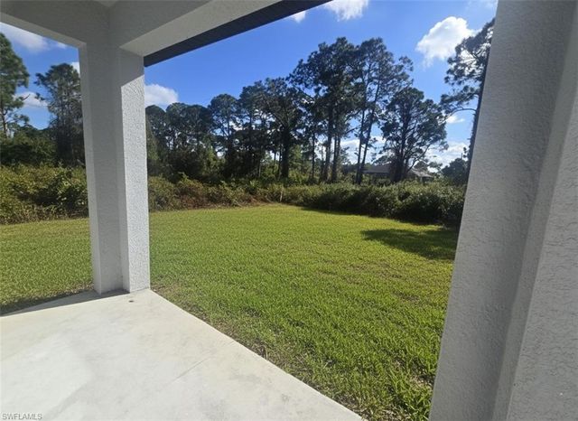 826 Dawhert AVE S, Lehigh Acres, FL 33974