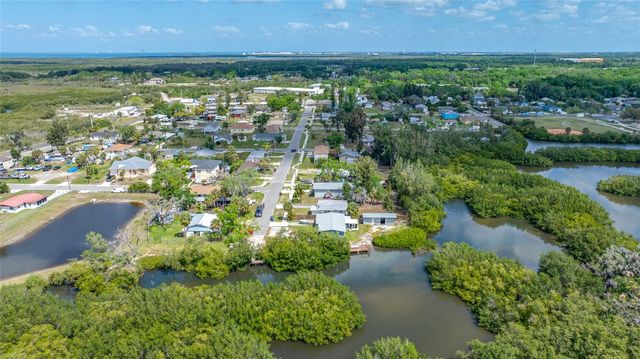 6908 11TH AVENUE E, Palmetto, FL 34221