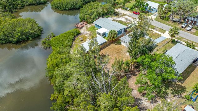 6908 11TH AVENUE E, Palmetto, FL 34221