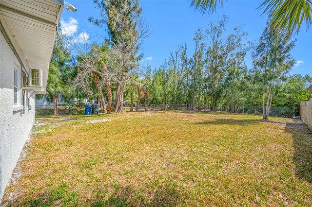 6908 11TH AVENUE E, Palmetto, FL 34221
