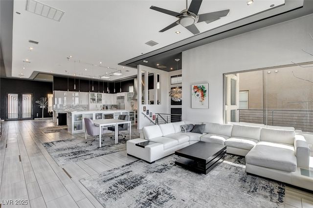 2264 Edge Ridge Court, Henderson, NV 89052