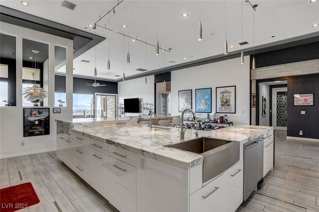 2264 Edge Ridge Court, Henderson, NV 89052