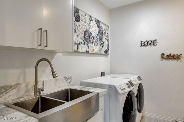 2264 Edge Ridge Court, Henderson, NV 89052