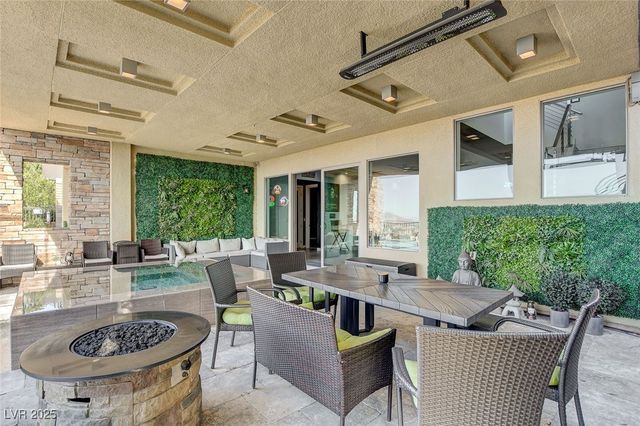 2264 Edge Ridge Court, Henderson, NV 89052