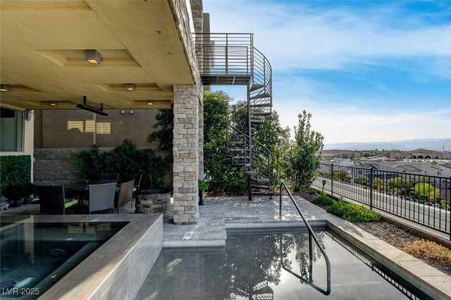 2264 Edge Ridge Court, Henderson, NV 89052