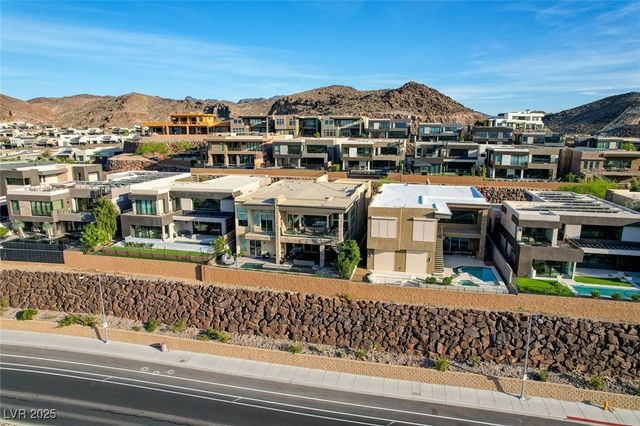 2264 Edge Ridge Court, Henderson, NV 89052