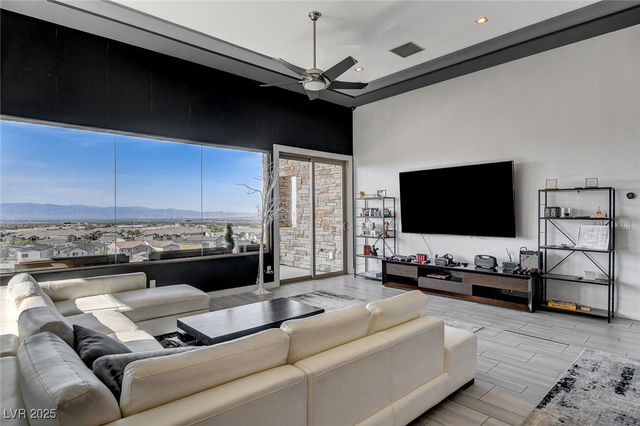 2264 Edge Ridge Court, Henderson, NV 89052