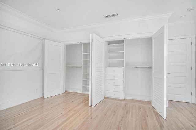 10121 E Broadview Dr, Bay Harbor Islands, FL 33154