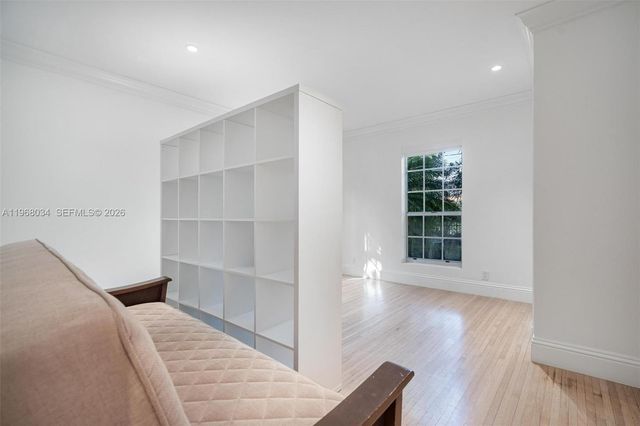 10121 E Broadview Dr, Bay Harbor Islands, FL 33154