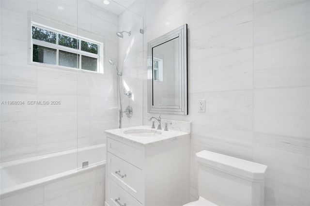 10121 E Broadview Dr, Bay Harbor Islands, FL 33154