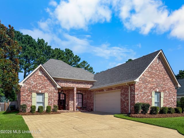 313 Lasalle Court, Flowood, MS 39232