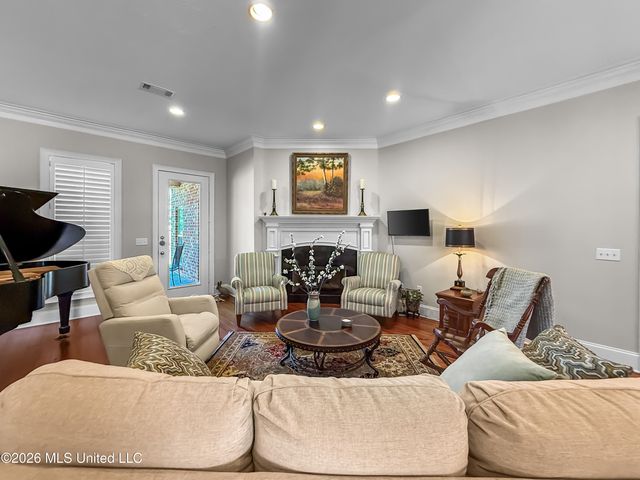 313 Lasalle Court, Flowood, MS 39232