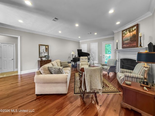 313 Lasalle Court, Flowood, MS 39232