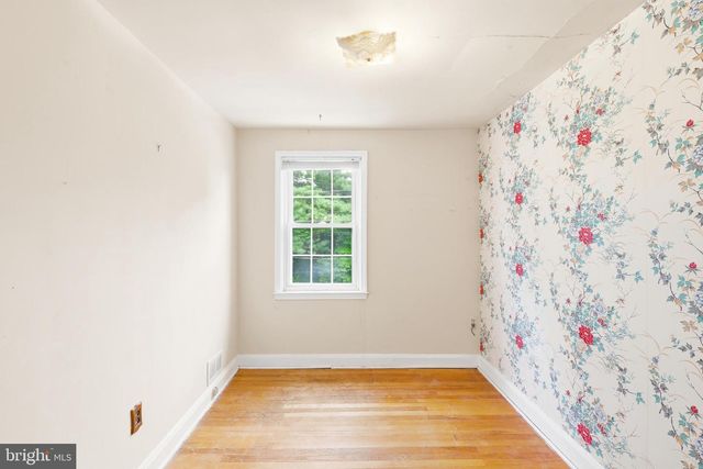 960 FAIRMOUNT AVE, Baltimore, MD 21204