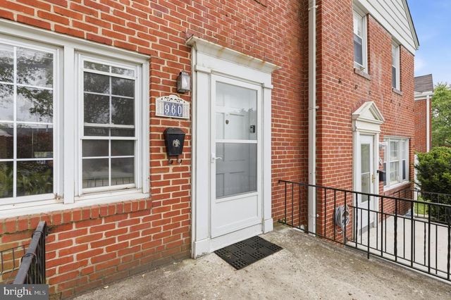 960 FAIRMOUNT AVE, Baltimore, MD 21204