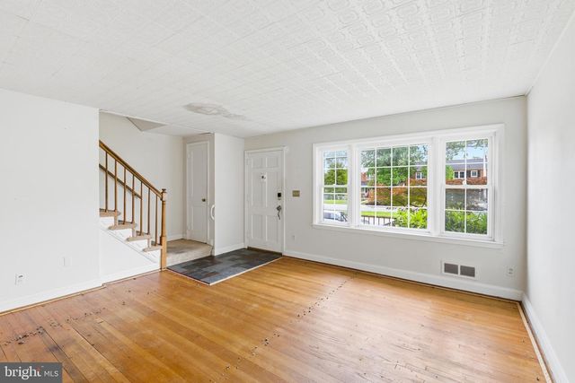 960 FAIRMOUNT AVE, Baltimore, MD 21204
