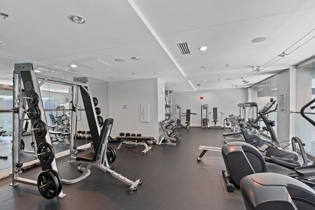 301 Demonbreun St Unit 602, Nashville, TN 37201