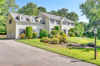 185 Joseph Court, Warwick, RI 02886