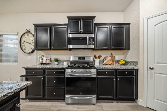 2337 Malaspina, Merced, CA 95340