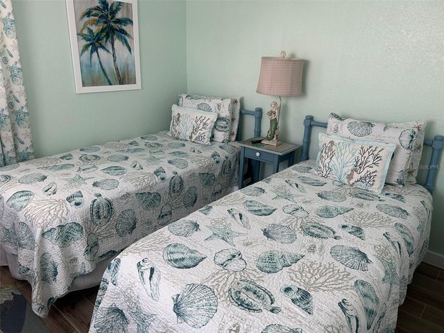 311 63RD STREET, Holmes Beach, FL 34217