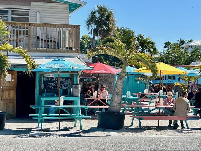 311 63RD STREET, Holmes Beach, FL 34217