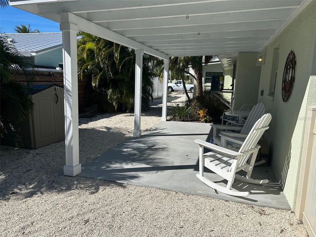 311 63RD STREET, Holmes Beach, FL 34217
