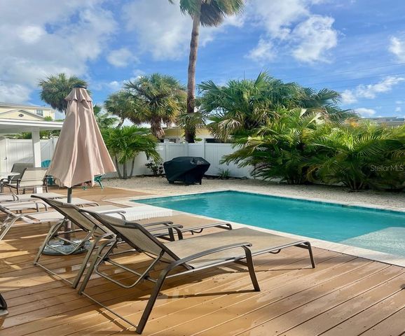 311 63RD STREET, Holmes Beach, FL 34217