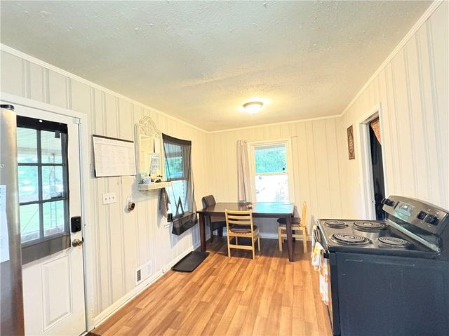 5167 Hiram Lithia Springs Road, Powder Springs, GA 30127