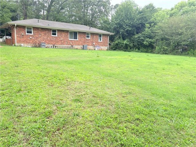 5167 Hiram Lithia Springs Road, Powder Springs, GA 30127