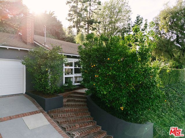 3346 Coy Drive, Sherman Oaks, CA 91423