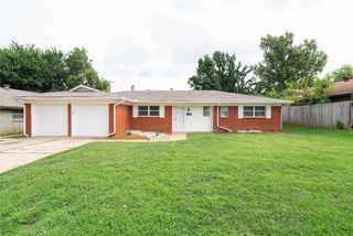 3204 N Viewpoint Drive, Midwest City, OK 73110