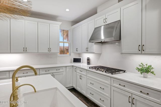 31 26TH Avenue S, Jacksonville Beach, FL 32250