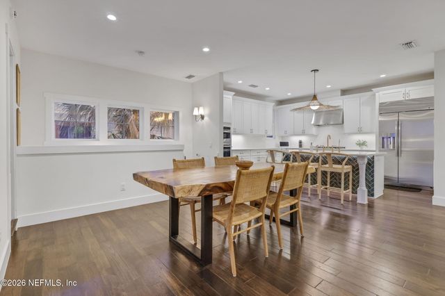 31 26TH Avenue S, Jacksonville Beach, FL 32250