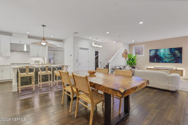 31 26TH Avenue S, Jacksonville Beach, FL 32250