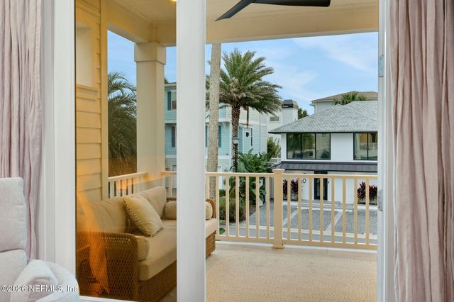 31 26TH Avenue S, Jacksonville Beach, FL 32250