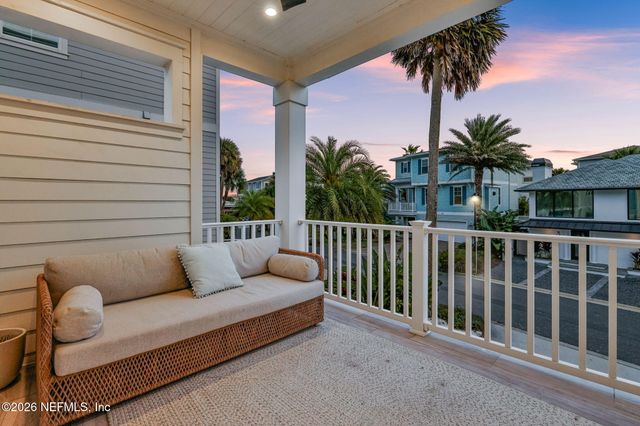 31 26TH Avenue S, Jacksonville Beach, FL 32250