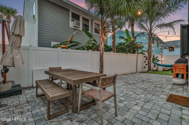 31 26TH Avenue S, Jacksonville Beach, FL 32250