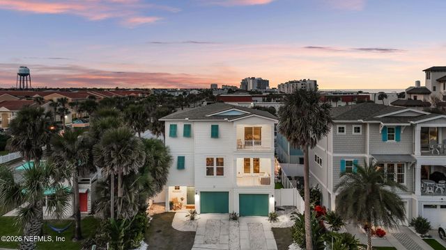 31 26TH Avenue S, Jacksonville Beach, FL 32250