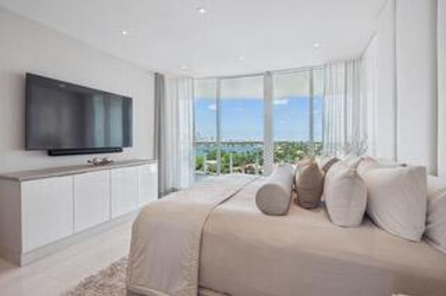 2241 SE 17th Street 801, Fort Lauderdale, FL 33316