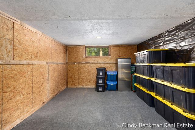 368 E 24th Street, Holland, MI 49423