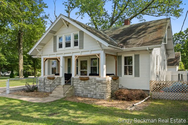 368 E 24th Street, Holland, MI 49423