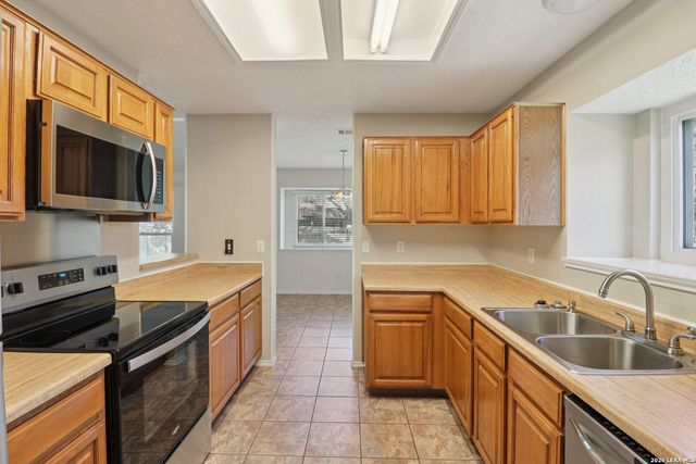 1101 Andre, Schertz, TX 78154